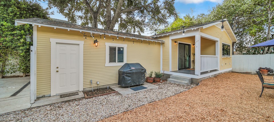 149 North Myrtle Avenue, Monrovia, CA 91016